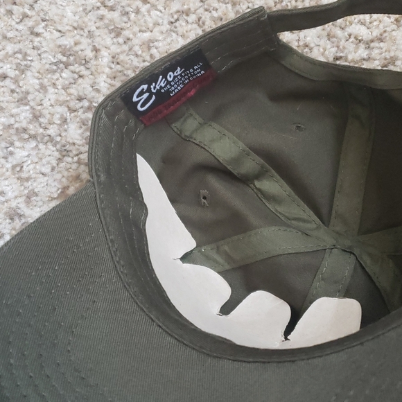 Green hat - Picture 3 of 3